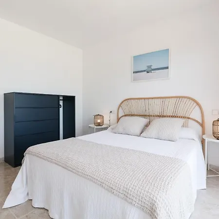 Uhc Arco Del Sol Family Complex Apartment