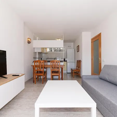 Uhc Arco Del Sol Family Complex Apartment