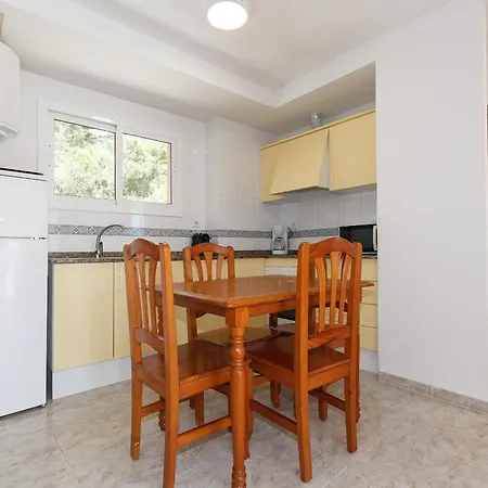 Apartment Uhc Arco Del Sol Family Complex