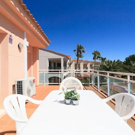Uhc Arco Del Sol Family Complex Apartment *